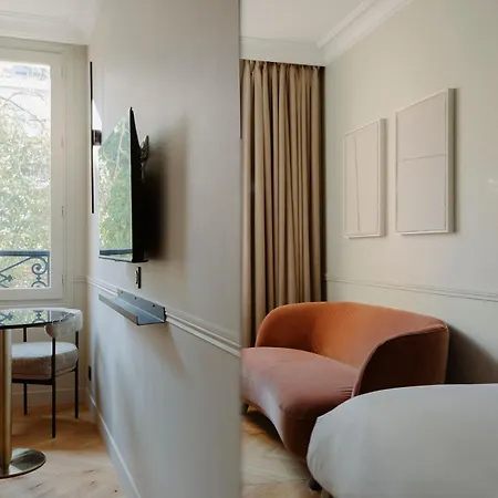 Maison Du Moulin * Paris